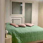 Moderno Bilocale Con Ampio Balcone
