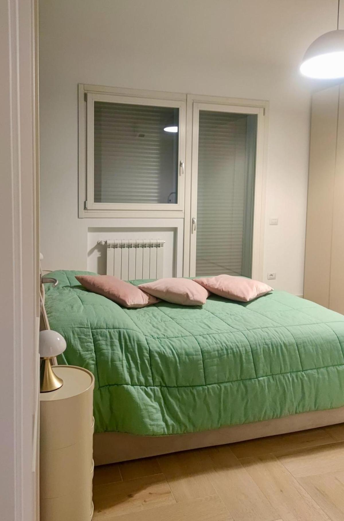 Moderno Bilocale Con Ampio Balcone