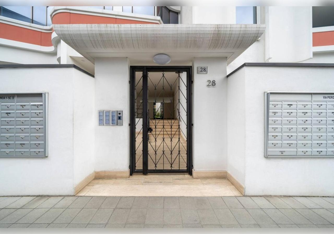 Apartment Moderno Bilocale Con Ampio Balcone *